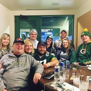 Meet your Posher, Derek